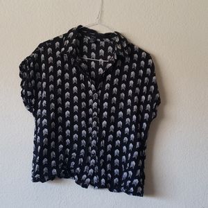 FOREVER21 Black Buttoned-Down Shirt